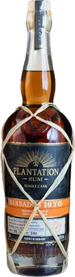Bouteille de spiritueux : Barbados de la marque Plantation