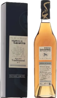 Bouteille de spiritueux : Intense Rhum Traditionnel Vieux de la marque Savanna