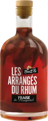 Bouteille de spiritueux : Les Arrangés Du Rhum Fraise de Plougastel de la marque Breiz’île