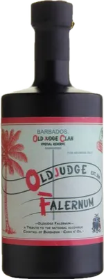 Bouteille de spiritueux : Special Reserve Falernum de la marque Old Judge
