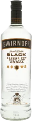 Bouteille de spiritueux : Black de la marque Smirnoff
